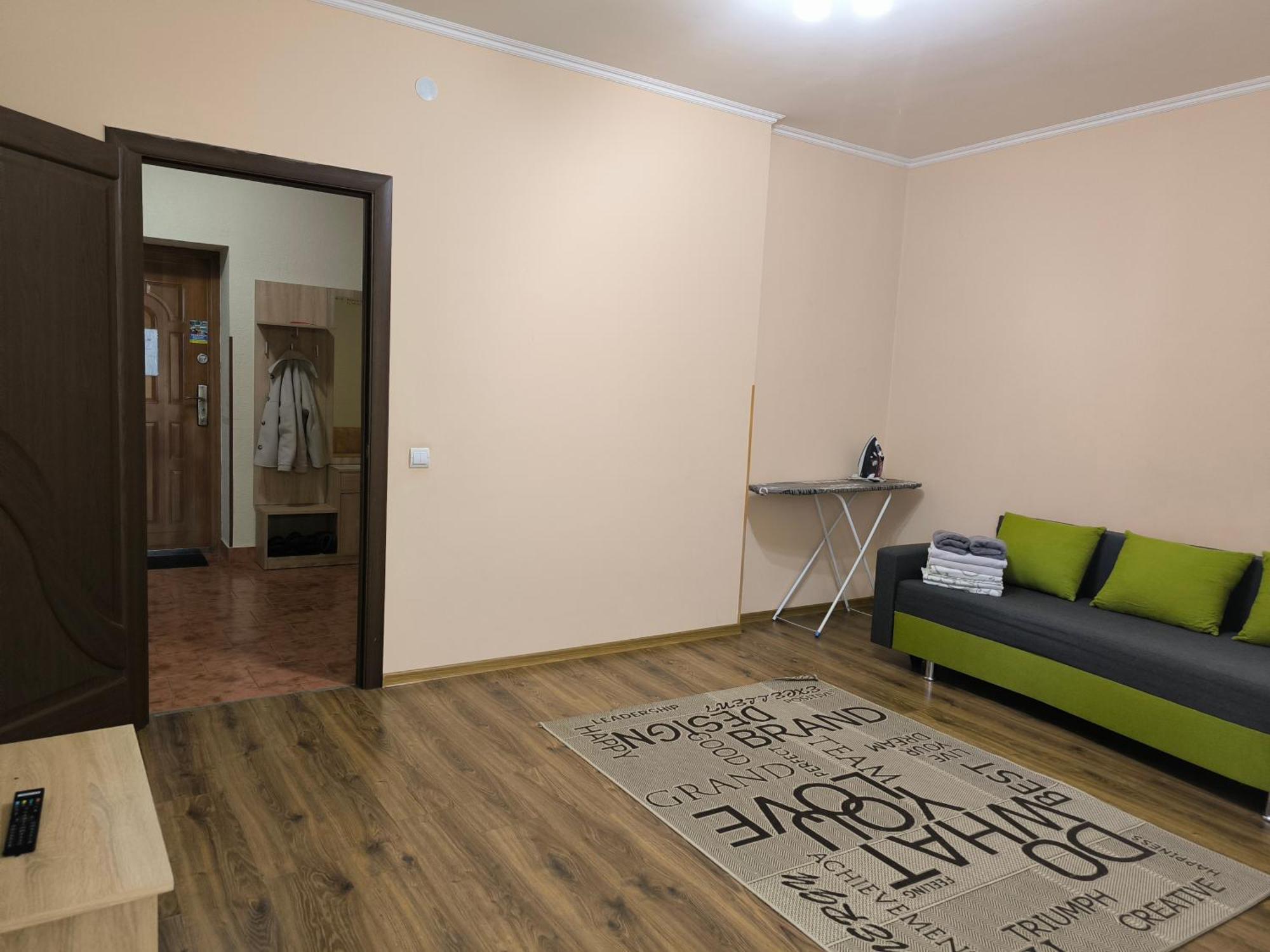 Apartments Domovik Мостова 5 Кв 37 Мукачево Экстерьер фото